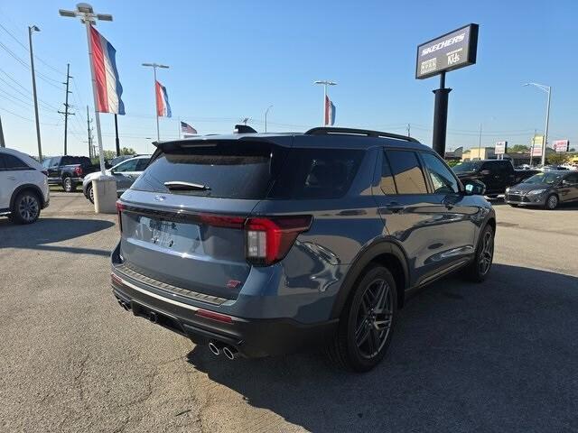 Photo of 2025 Vapor Blue Metallic Ford Explorer