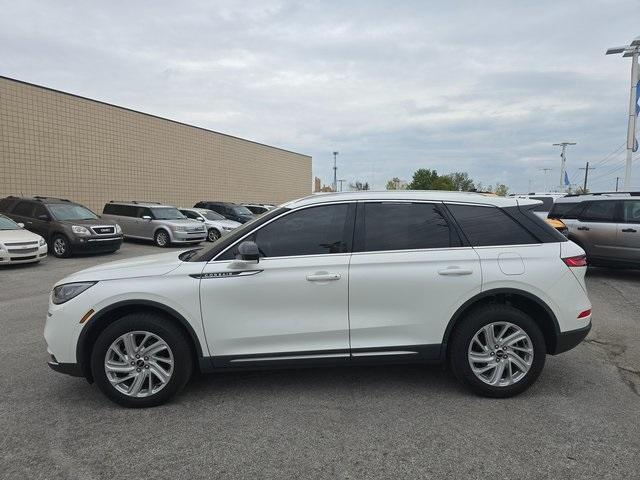 Photo of 2022 Pristine White Lincoln Corsair