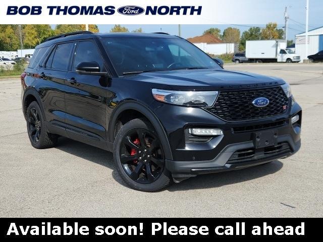 Photo of 2023 Agate Black Metallic Ford Explorer