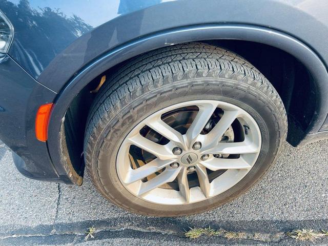Photo of 2021 Reactor Blue Pearlcoat Dodge Durango