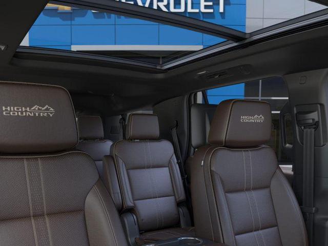 Photo of 2025 White Chevrolet Tahoe