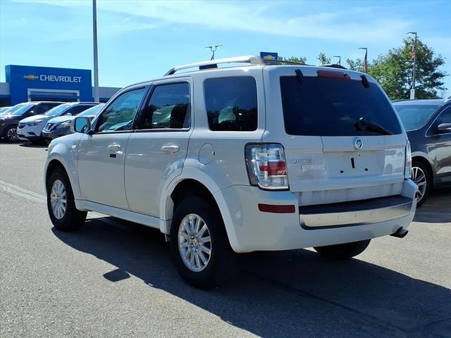 Photo of 2009 White Mercury Mariner