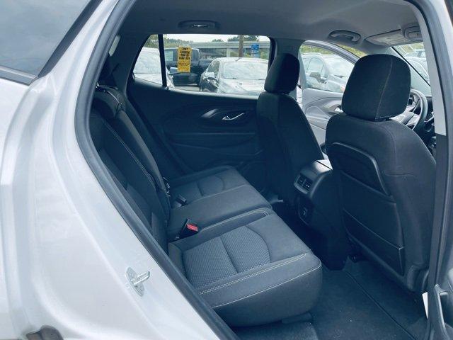 Photo of 2022 Summit White GMC Terrain