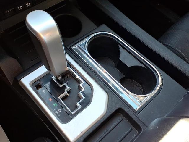 Photo of 2021 Super White Toyota Tundra