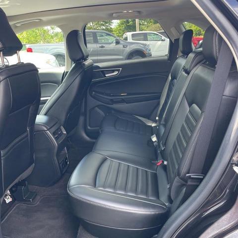 Photo of 2020 Black Ford Edge