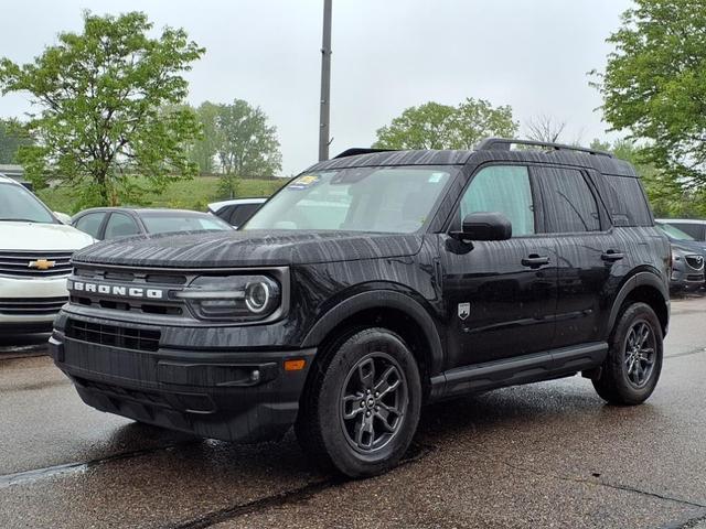 Photo of 2021 Shadow Black Ford Bronco Sport