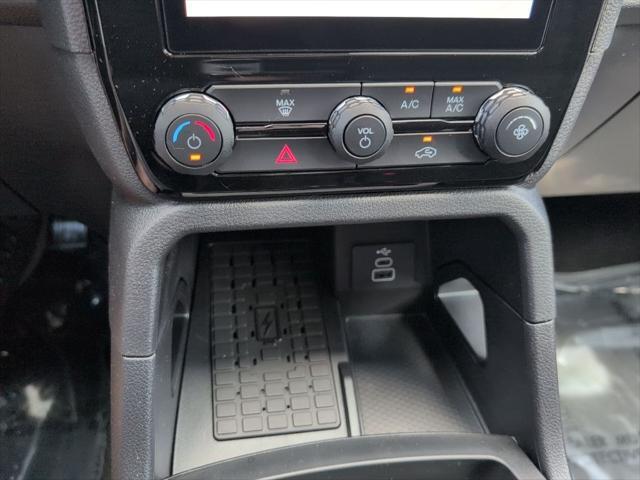 Photo of 2025 Oxford White Ford Ranger