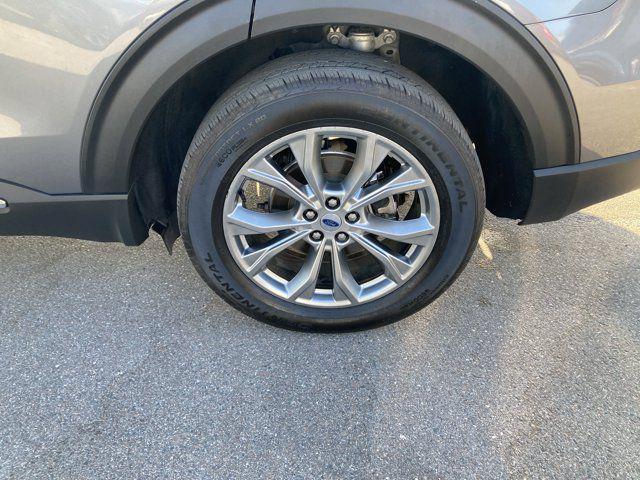 Photo of 2022 Carbonized Gray Metallic Ford Explorer