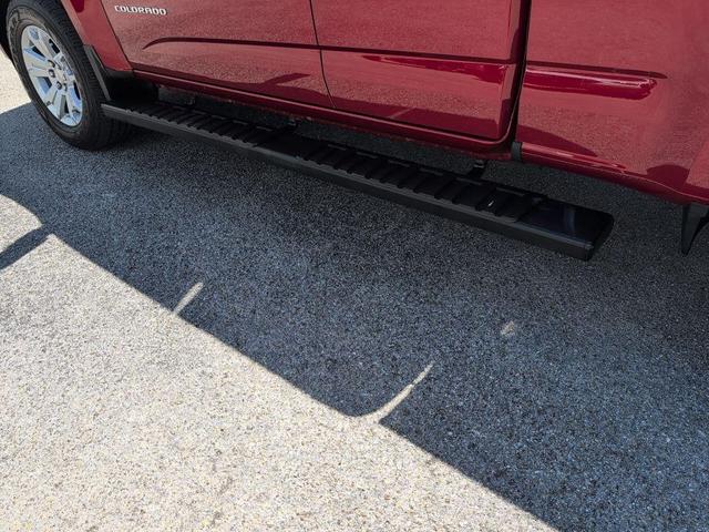 Photo of 2022 Cherry Red Tintcoat Chevrolet Colorado