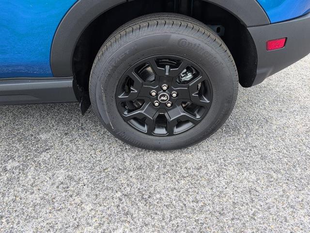 Photo of 2025 Velocity Blue Metallic Ford Bronco Sport