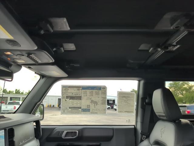 Photo of 2025 Shadow Black Ford Bronco