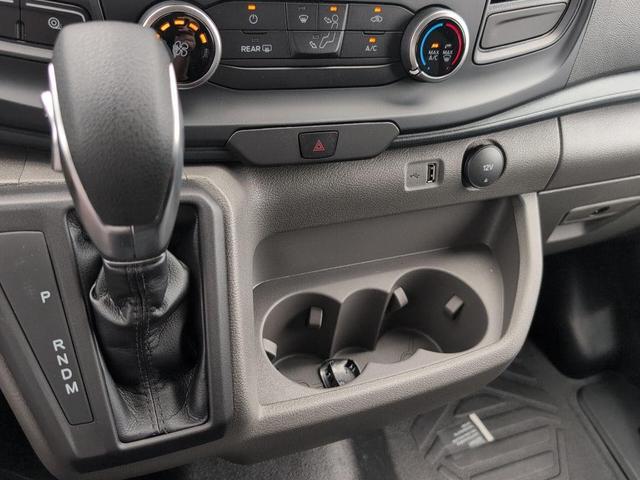 Photo of 2025 Oxford White Ford Transit-250