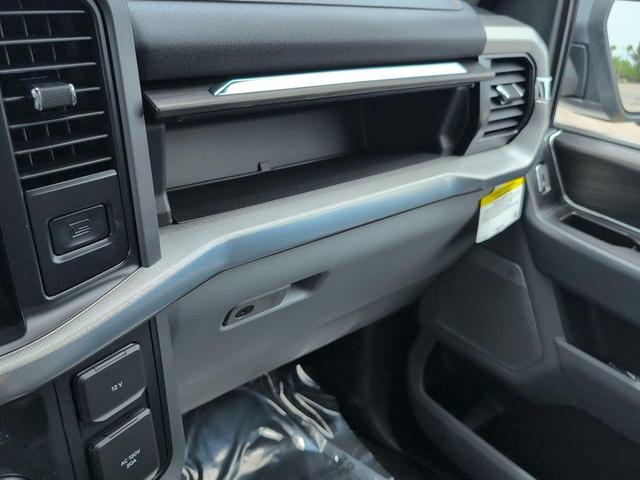 Photo of 2025 Agate Black Metallic Ford F-150