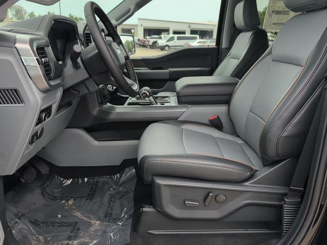 Photo of 2025 Agate Black Metallic Ford F-150