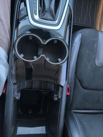Photo of 2018 Shadow Black Ford Edge