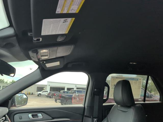 Photo of 2025 Rapid Red Metallic Tinted Clearcoat Ford Explorer
