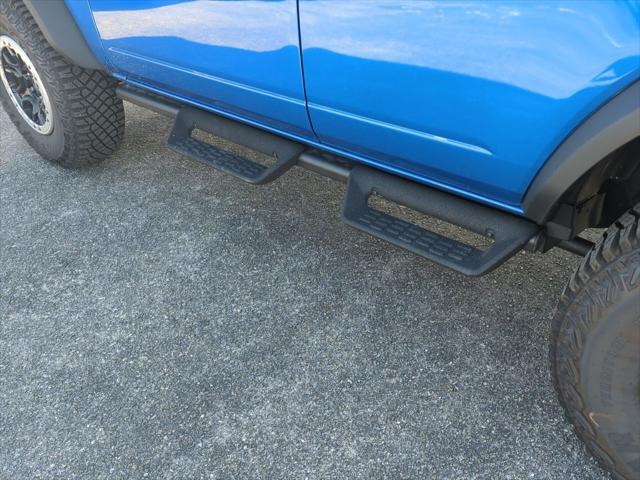 Photo of 2024 Velocity Blue Metallic Ford Bronco