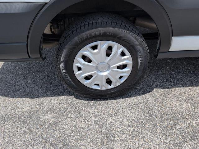 Photo of 2019 Oxford White Ford Transit-350