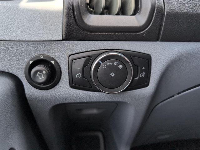 Photo of 2019 Oxford White Ford Transit-350