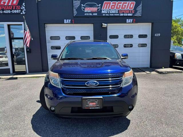Photo of 2011 Kona Blue Metallic Ford Explorer