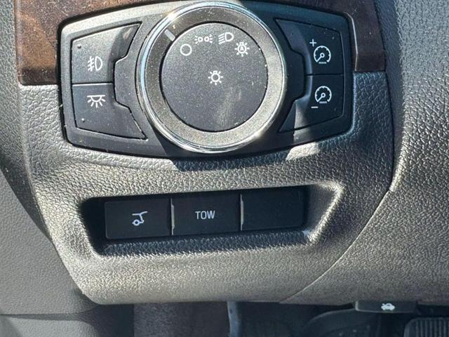 Photo of 2011 Kona Blue Metallic Ford Explorer