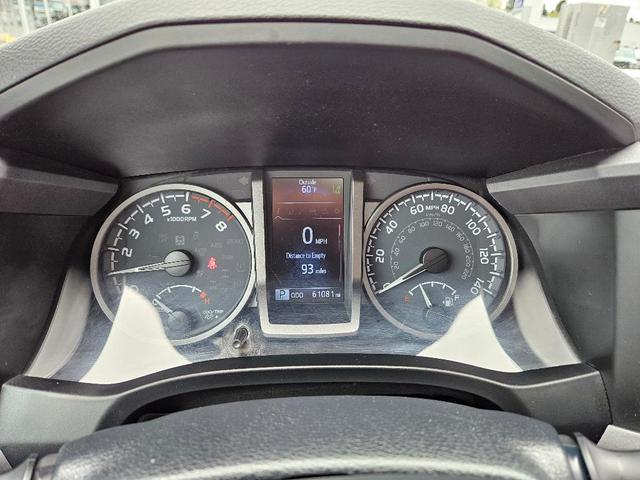Photo of 2020 Super White Toyota Tacoma