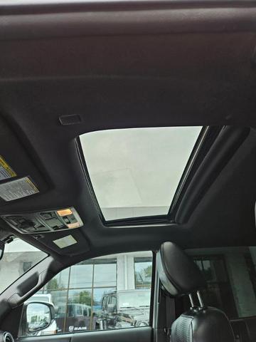 Photo of 2020 Super White Toyota Tacoma