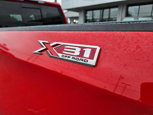 Photo of 2019 Cardinal Red GMC Sierra 1500