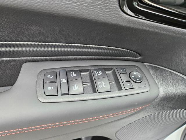 Photo of 2025 White Knuckle Clearcoat Dodge Durango