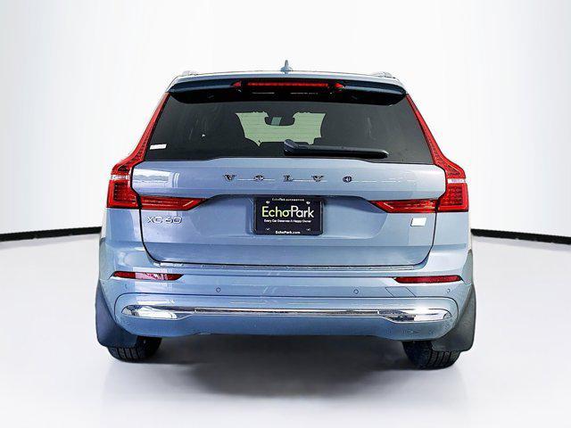 Photo of 2022 Pine Grey Metallic Volvo XC60 Recharge Plug-In Hybrid