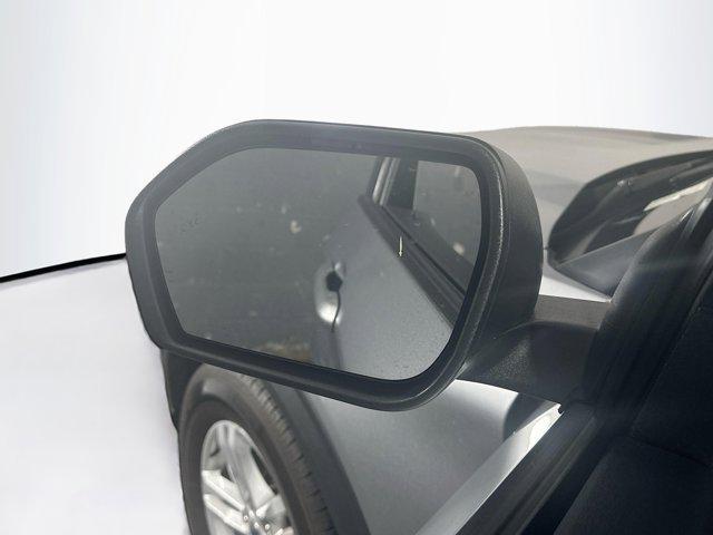 Photo of 2024 Iconic Silver Metallic Ford Explorer