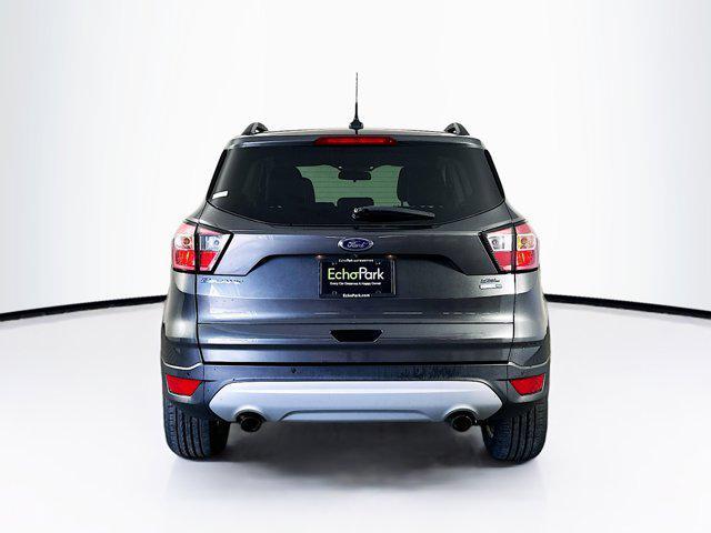 Photo of 2018 Magnetic Metallic Ford Escape