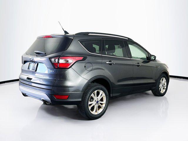Photo of 2018 Magnetic Metallic Ford Escape