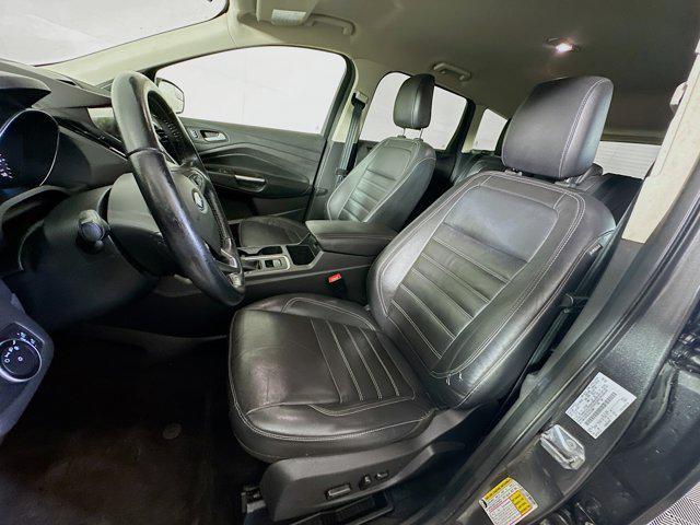 Photo of 2018 Magnetic Metallic Ford Escape