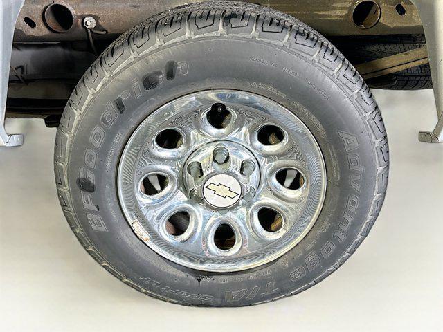 Photo of 2011 Sheer Silver Metallic Chevrolet Silverado 1500