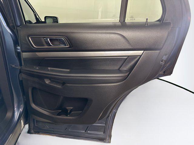 Photo of 2018 Blue Metallic Ford Explorer