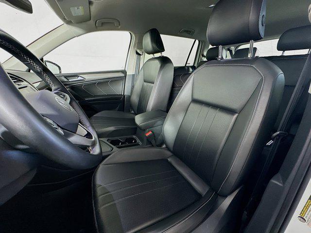 Photo of 2024 Pure White Volkswagen Tiguan