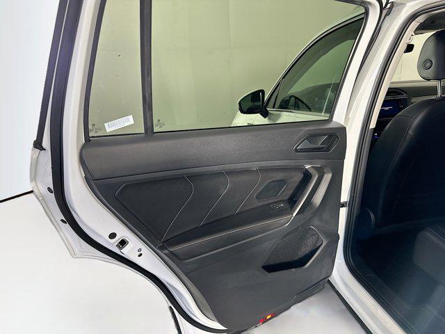 Photo of 2024 Pure White Volkswagen Tiguan
