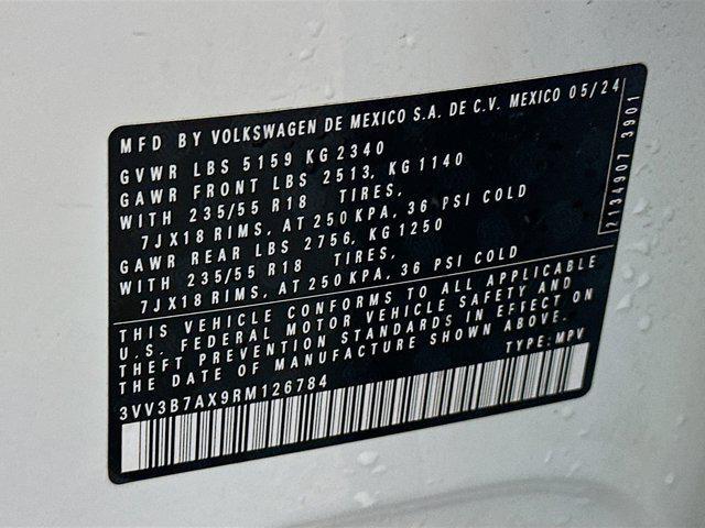 Photo of 2024 Pure White Volkswagen Tiguan