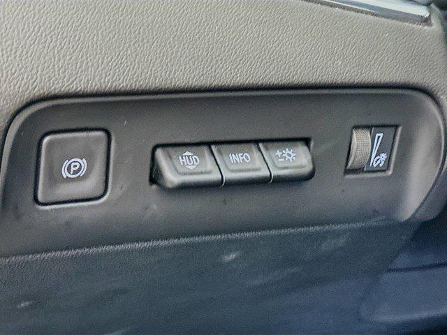 Photo of 2024 Summit White Buick Enclave