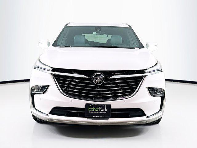 Photo of 2024 Summit White Buick Enclave