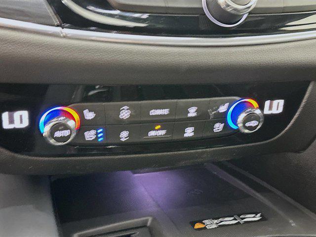 Photo of 2024 Summit White Buick Enclave