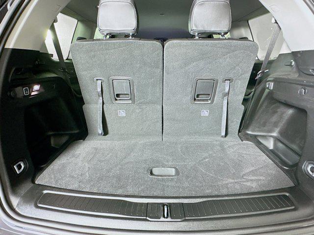 Photo of 2022 Baltic Gray Metallic Clearcoat Jeep Grand Cherokee L