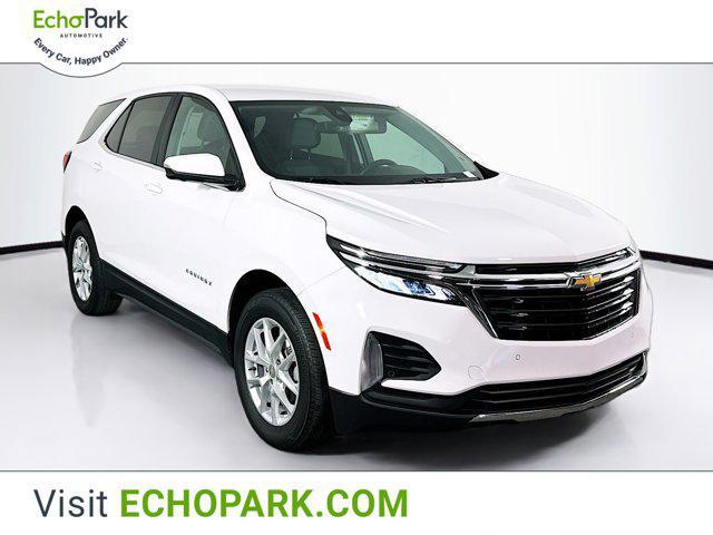 Photo of 2024 Summit White Chevrolet Equinox