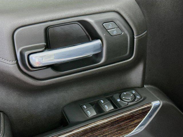 Photo of 2021 Summit White GMC Sierra 1500