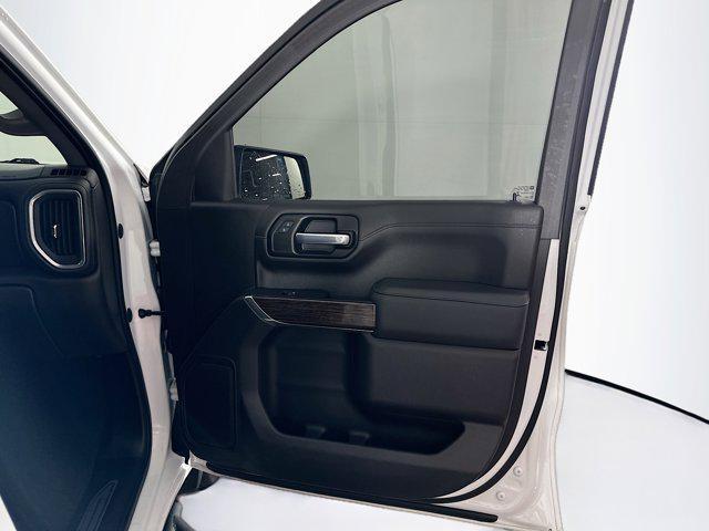 Photo of 2021 Summit White GMC Sierra 1500