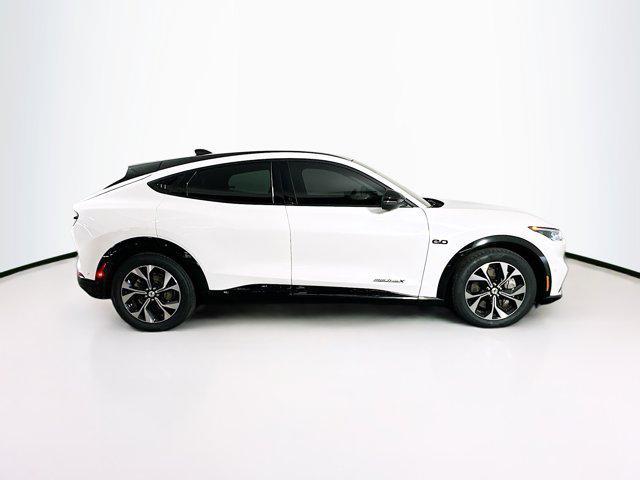Photo of 2021 Star White Metallic Tri-Coat Ford Mustang Mach-E