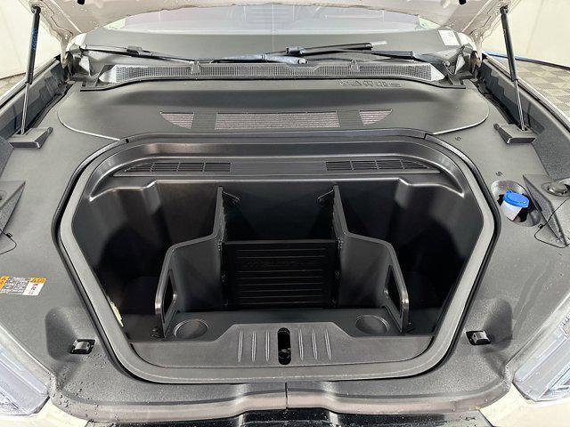 Photo of 2021 Star White Metallic Tri-Coat Ford Mustang Mach-E