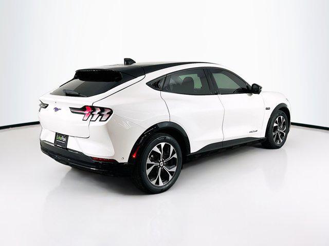 Photo of 2021 Star White Metallic Tri-Coat Ford Mustang Mach-E