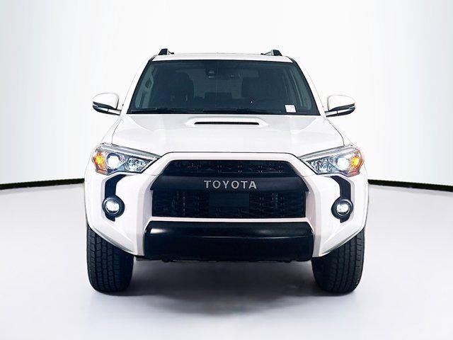 Photo of 2024 Ice Cap Toyota 4Runner